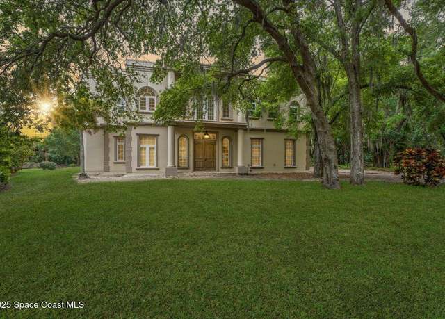 Property at 51 Bayshore Ct, Rockledge, FL 32955, 4 beds, 5 baths