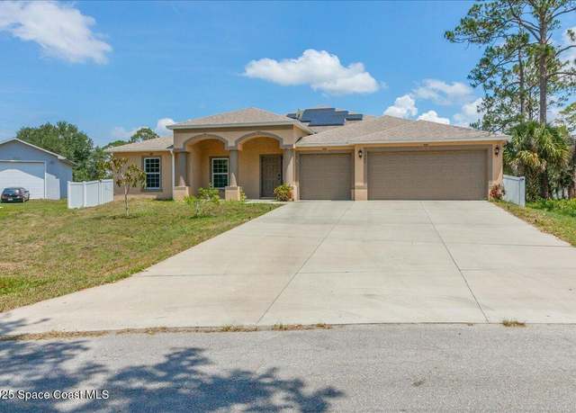 Property at 1397 Danbury St SW, Palm Bay, FL 32908, 5 beds, 3 baths