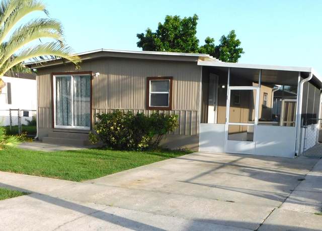 Property at 2540 Chatham Way NE, Palm Bay, FL 32905, 2 beds, 2 baths