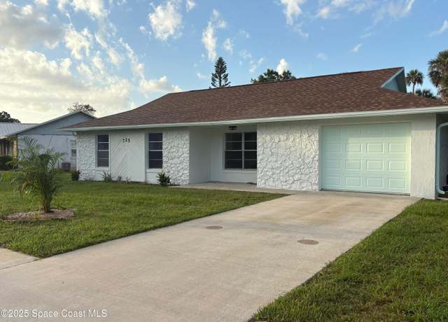 Property at 725 Venetian Way, Merritt Island, FL 32953, 3 beds, 2 baths