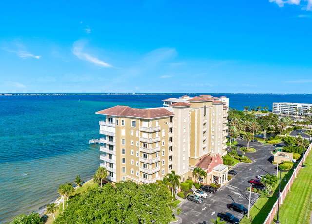 Property at 4955 Dixie Hwy NE #401, Palm Bay, FL 32905, 3 beds, 3 baths