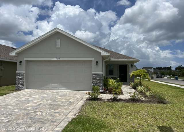 Property at 1029 Canfield Cir, Melbourne, FL 32909, 3 beds, 2 baths