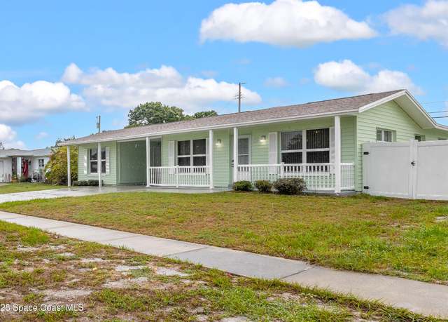 Property at 2356 Lakeview Dr, Melbourne, FL 32935, 5 beds, 2 baths