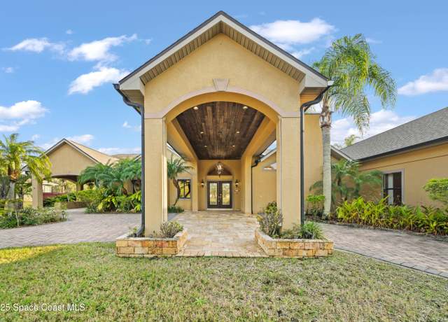 Property at 1855 Plantation Cir SE, Palm Bay, FL 32909, 6 beds, 6.5 baths