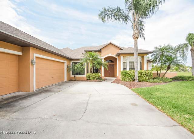 Property at 4068 Gardenwood Cir, Grant, FL 32949, 4 beds, 3 baths