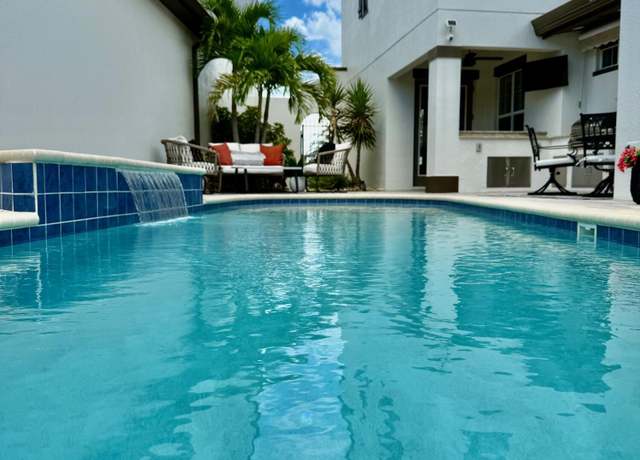 Property at 7156 Pena Ln, Melbourne, FL 32940, 3 beds, 3.5 baths