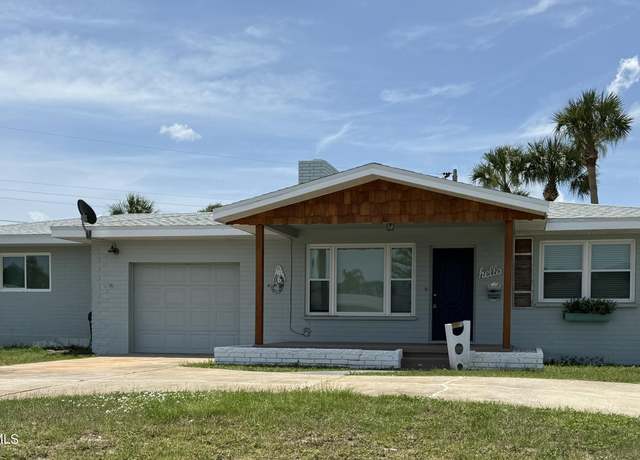 Property at 46 Loyola Dr, Ormond Beach, FL 32176, 3 beds, 2.5 baths