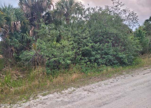 Property at 772 Sandlewood St SW, Palm Bay, FL 32908