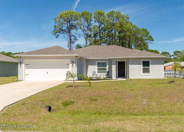 Property at 1267 Scottish St SW, Palm Bay, FL 32908, 4 beds, 2 baths