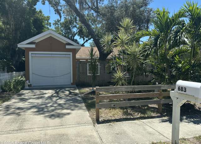 Property at 683 Old Oak St, Melbourne, FL 32935, 2 beds, 1 bath