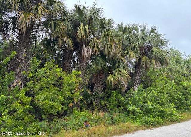 Property at 773 Hurricane St, Palm Bay, FL 32908