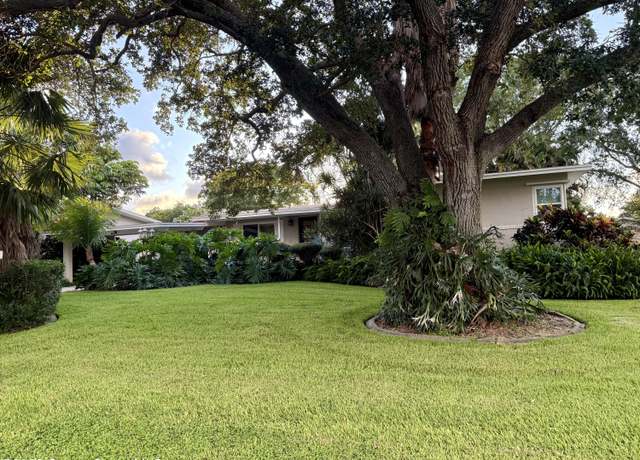 Property at 118 S Indian Cir, Cocoa, FL 32922, 4 beds, 3 baths