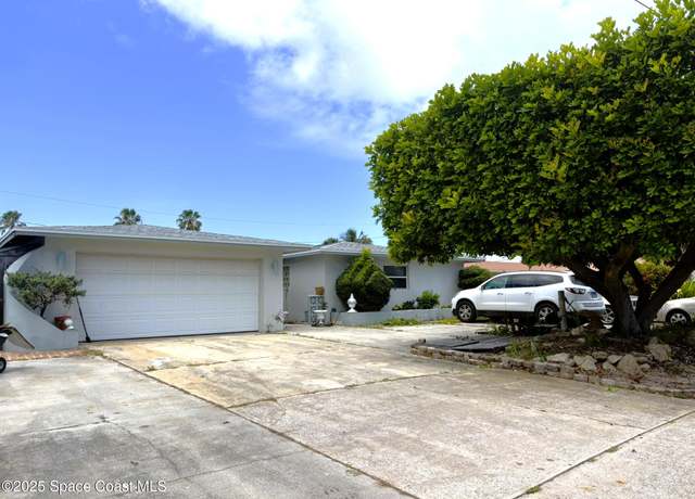 Property at 292 Pine Tree Dr, Indialantic, FL 32903, 4 beds, 2 baths
