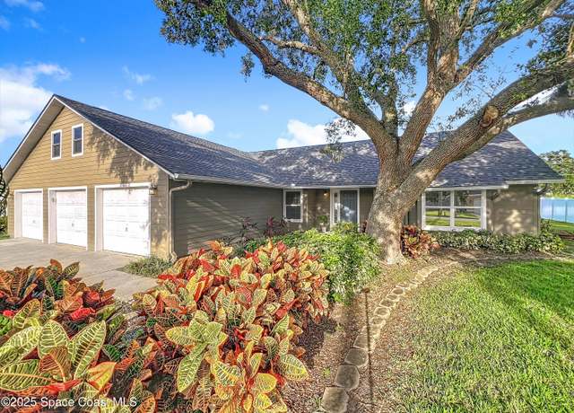Property at 4650 Comanche Trl, Merritt Island, FL 32953, 4 beds, 3 baths