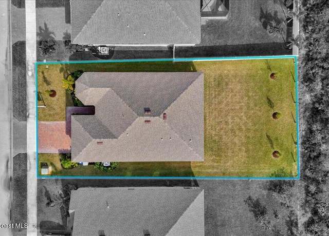 Property at 6540 Lokosee Ct, Vero Beach, FL 32967, 3 beds, 2 baths