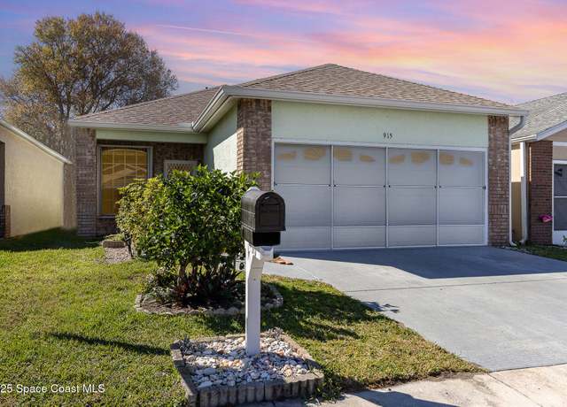 Property at 915 S Fork Cir, Melbourne, FL 32901, 2 beds, 2 baths