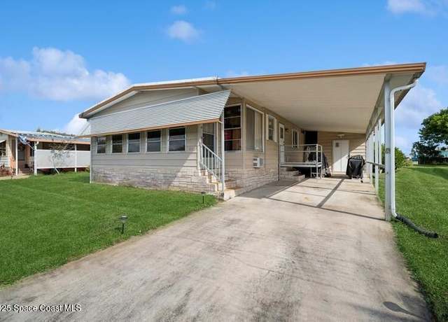 Property at 556 Ruth Cir, Melbourne, FL 32904, 2 beds, 2 baths