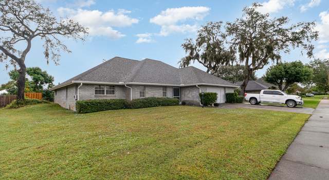 Photo of 1820 Lakeside Dr, Titusville, FL 32780