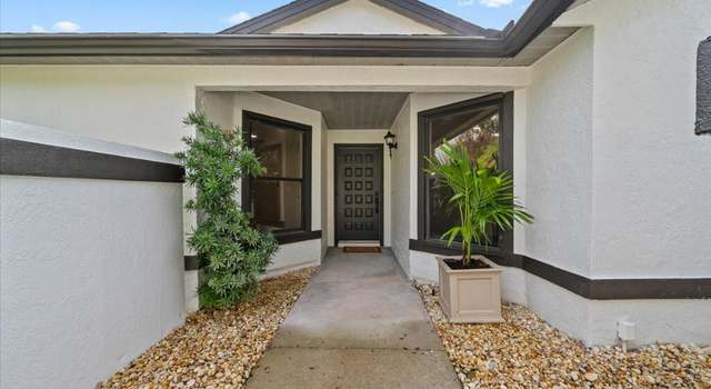 Photo of 421 Maple Bluff Cir, Melbourne, FL 32940