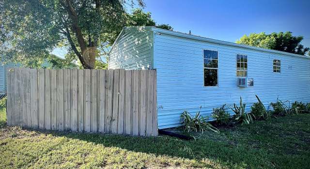 Photo of 3406 Brockett Rd, Mims, FL 32754
