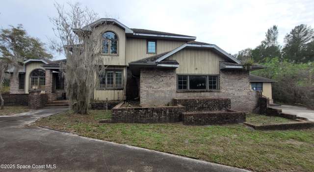 Photo of 1215 Pine Cone Ct, Titusville, FL 32796