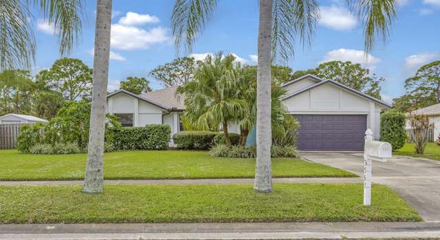 Photo of 3561 Monarch St, Melbourne, FL 32934