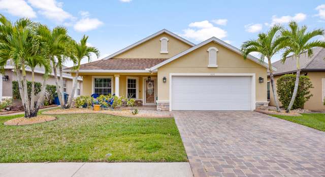 Photo of 513 Dillard Dr SE, Palm Bay, FL 32909