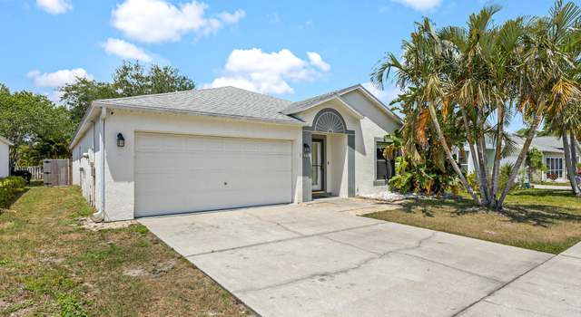 Photo of 4426 Mount Carmel Ln, Melbourne, FL 32901