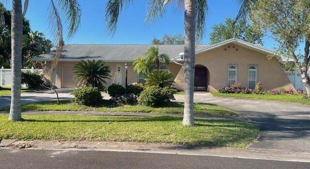 Photo of 914 Waialae Cir NE, Palm Bay, FL 32905