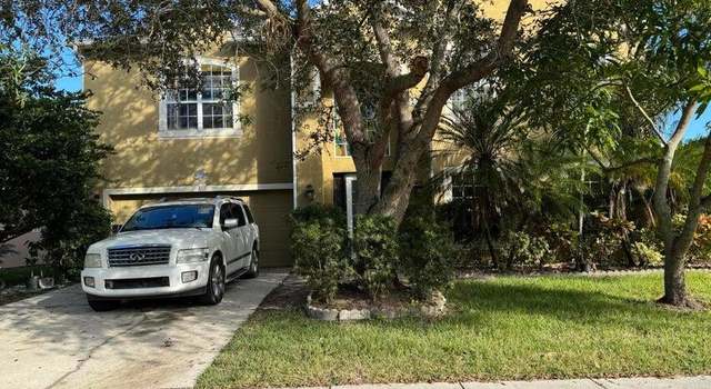 Photo of 985 Bryce Ln, West Melbourne, FL 32904