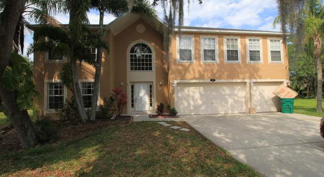 Photo of 2218 Maeve Cir, Melbourne, FL 32904