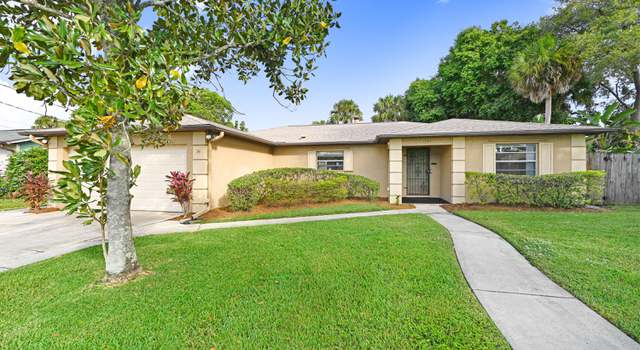 Photo of 1334 Forest Dr, Rockledge, FL 32955