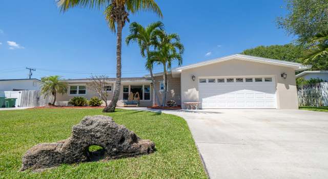 Photo of 588 Kale St, Satellite Beach, FL 32937