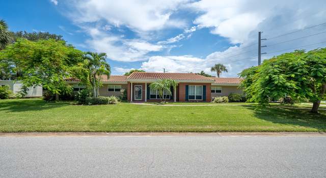 Photo of 645 Oak Ridge Dr, Indialantic, FL 32903