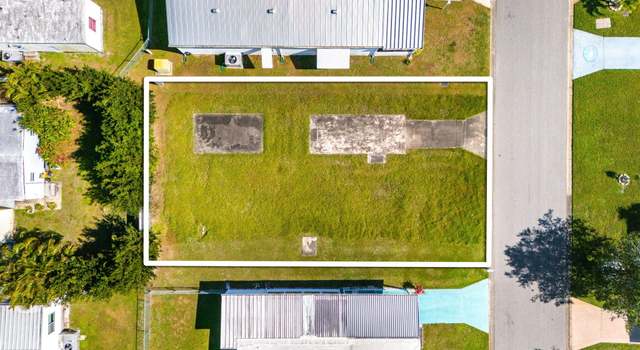 Photo of 944 Thrush Cir, Sebastian, FL 32976