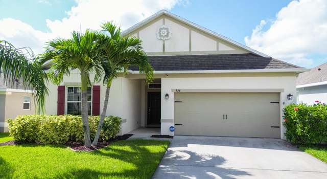 Photo of 924 Breakaway Trl, Titusville, FL 32780