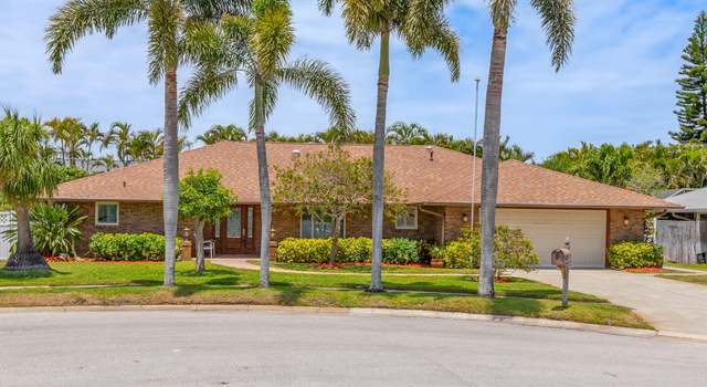 Photo of 520 Bay Cir, Indian Harbour Beach, FL 32937