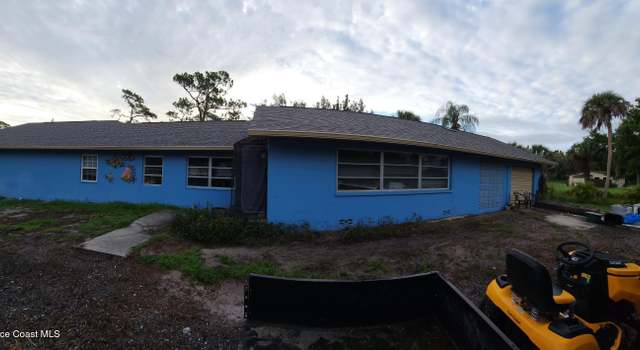 Photo of 336 NW Valencia Rd, Melbourne, FL 32904