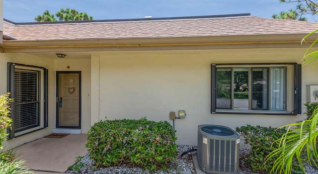 Photo of 275 Country Club Dr, Melbourne, FL 32940