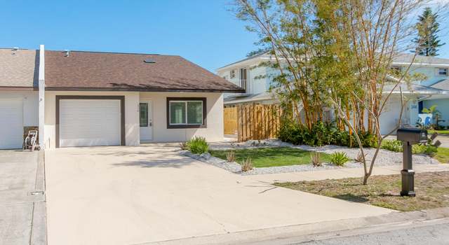 Photo of 250 Ocean View Ln, Indialantic, FL 32903