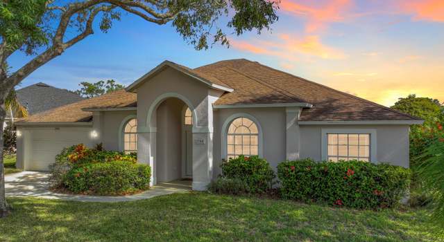Photo of 2300 Summer Brook St, Melbourne, FL 32940