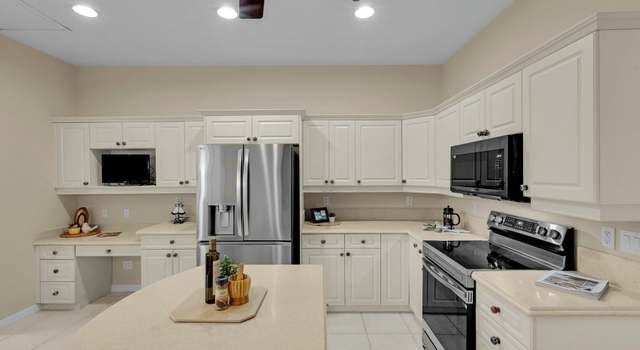 Photo of 4249 Woodhall Cir, Rockledge, FL 32955