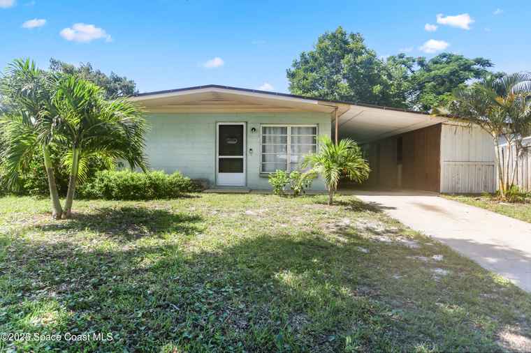 Photo of 2109 Cindy Cir Melbourne, FL 32935
