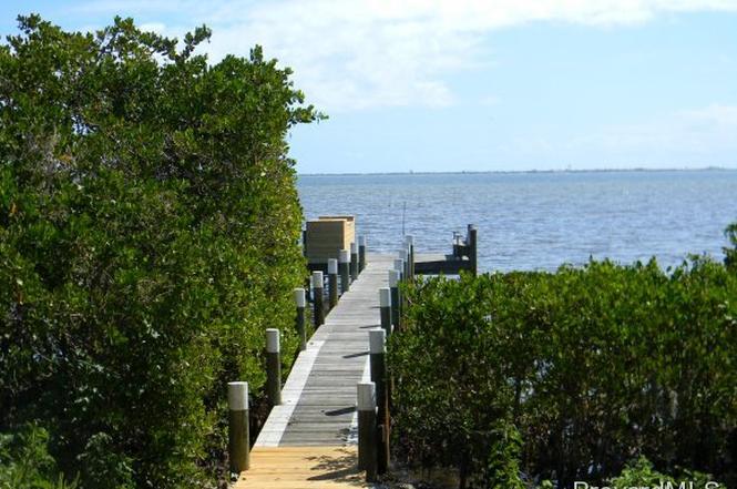 5185 S Tropical, Merritt Island, FL 32952 | Redfin 5185 S Tropical, Merritt Island, FL 32952 | Redfin
