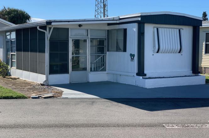 241 Liberty Ln Unit B-18, Melbourne Beach, FL 32951 | MLS ...