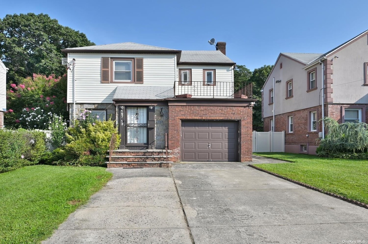 19713 Mclaughlin Ave, Holliswood, NY 11423 MLS 3339002 Redfin