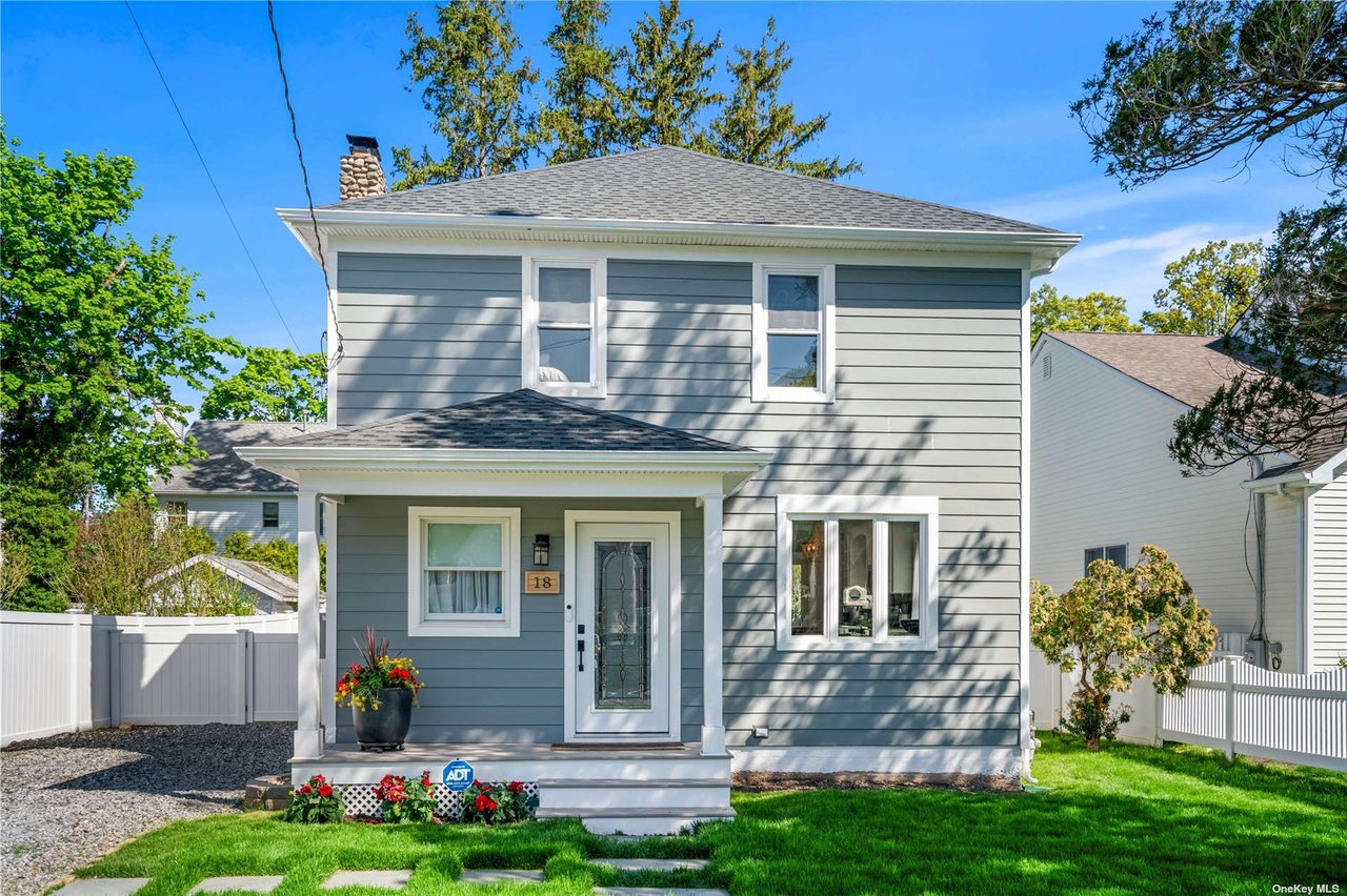 18 Lorraine Ct Northport NY 11768 Redfin 18 Lorraine Ct Northport NY 11768 Redfin