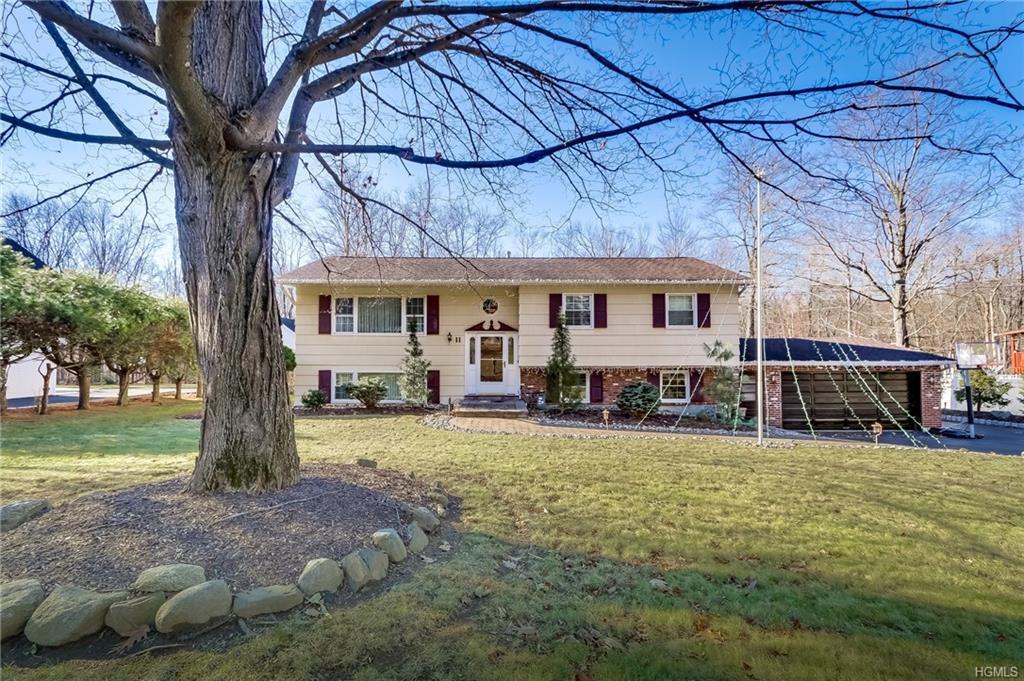 11 N Lorna Ln, Airmont, NY 10952 MLS H4752102 Redfin