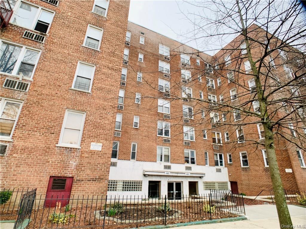 610 Waring Ave Unit 4C, BRONX, NY 10467 | MLS# H6024111 | Redfin