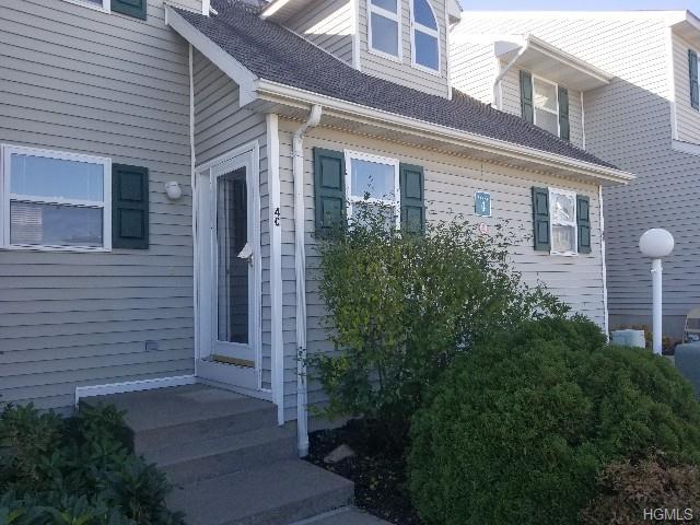 99 Boniface Dr Unit 4C, Pine Bush, NY 12566 | MLS# H4941115 | Redfin